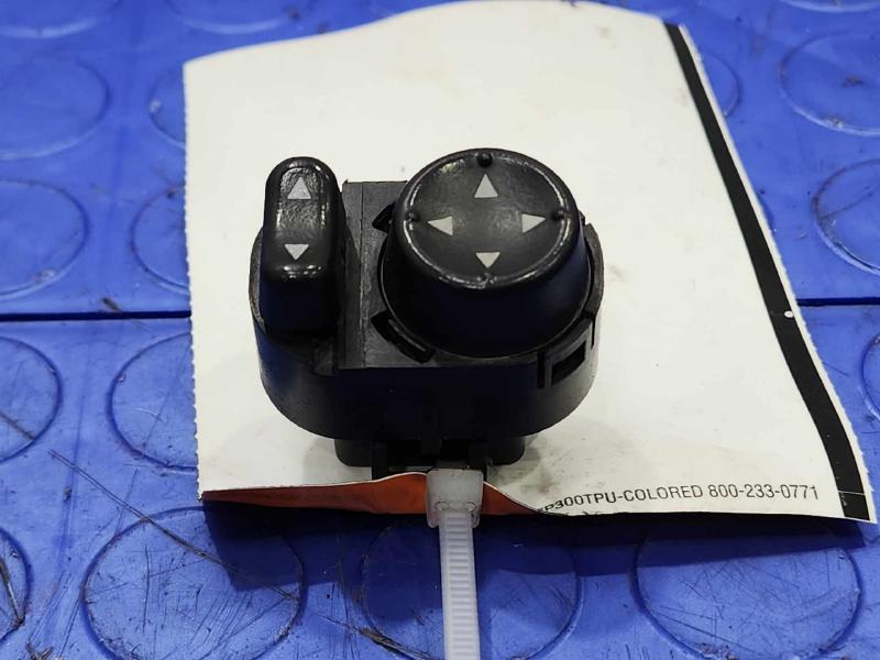 2009 Chevrolet Impala Door Switch Front