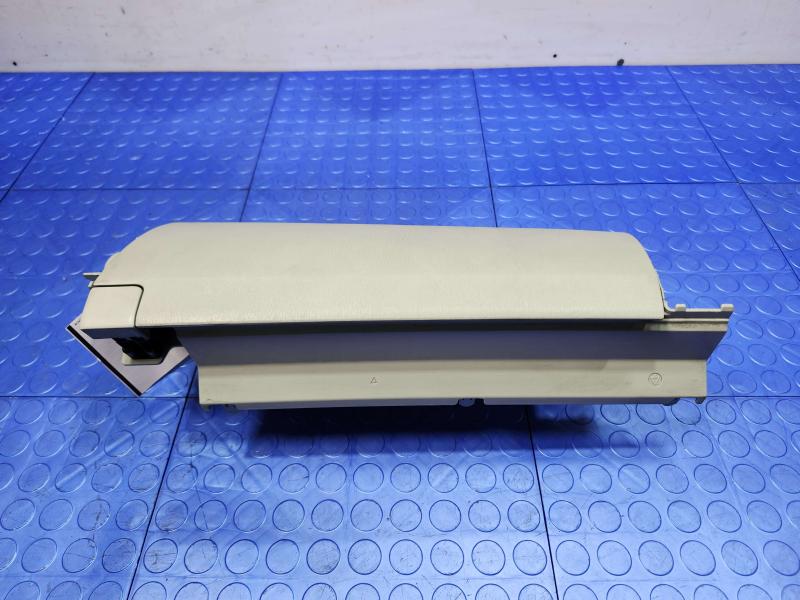 2010 Toyota Prius Glove Box