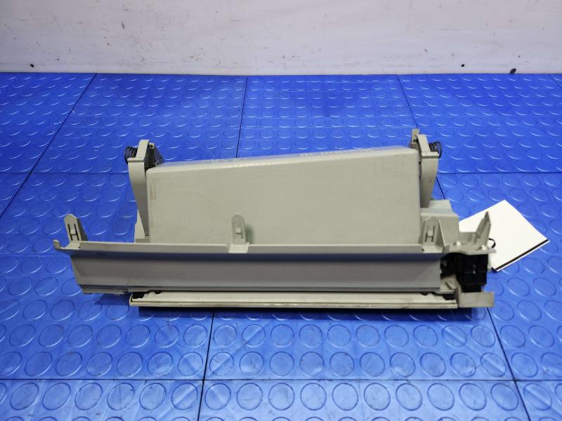 2010 Toyota Prius Glove Box