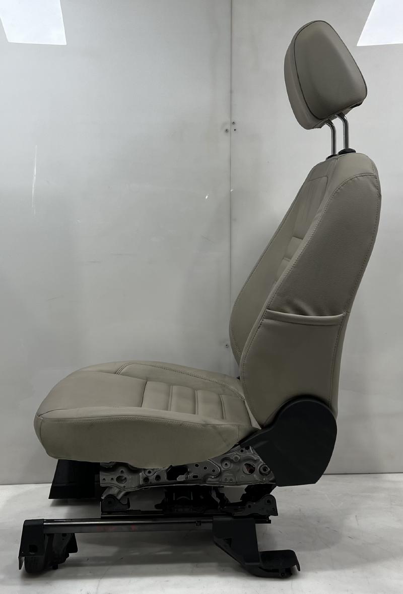2017 Ford Escape Front Seat