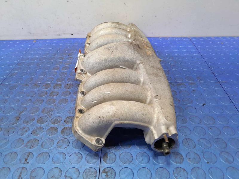 2000 Volvo S80 Intake Manifold