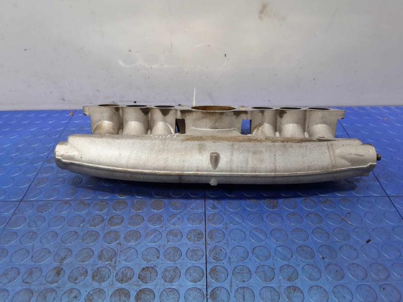 2000 Volvo S80 Intake Manifold