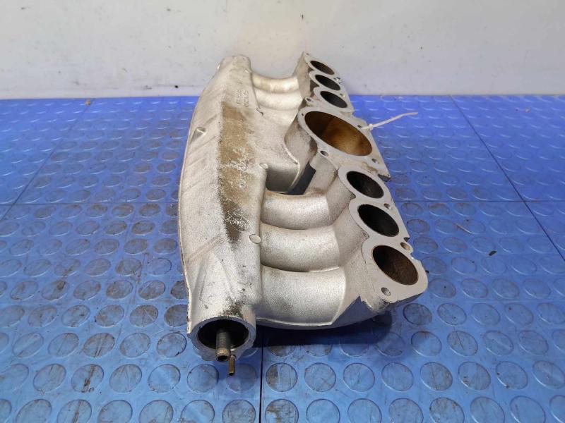 2000 Volvo S80 Intake Manifold