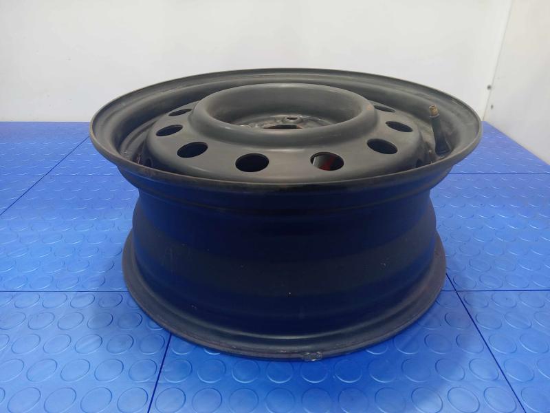 2006 Saturn Ion Wheel