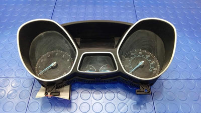 2013-2014 Ford Focus Instrument Cluster Speedometer Genuine OEM CM5T10849CTB