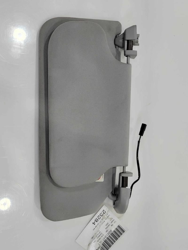 2004 Lincoln Navigator Sun Visor