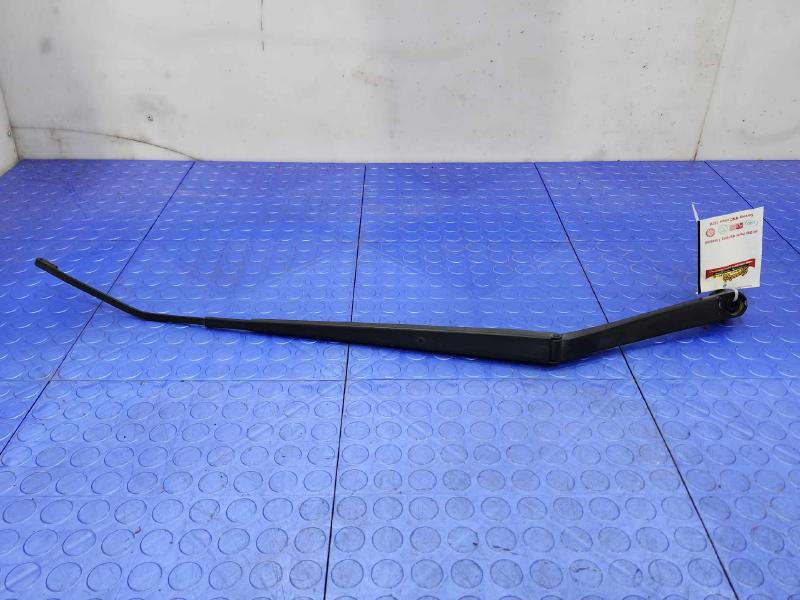 2014 Nissan Versa Wiper Arm