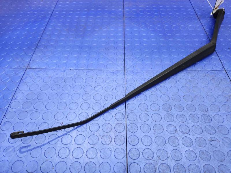 2014 Nissan Versa Wiper Arm