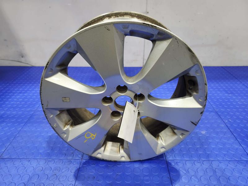 2012 Subaru Legacy Wheel