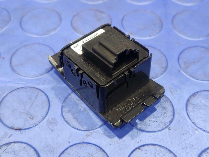 2012-2018 Audi A7 Hazard Light Control Switch Genuine OEM Part 4G09415095PR