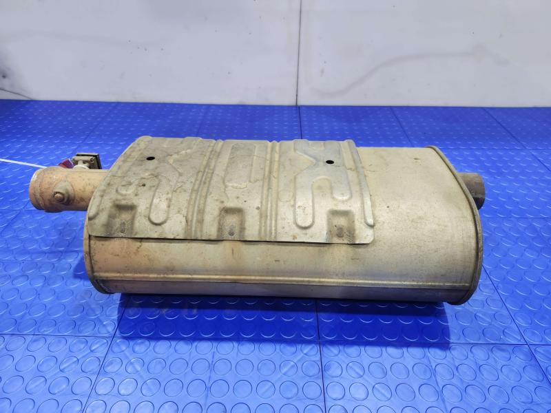 2014 Chevrolet Silverado 1500 Muffler