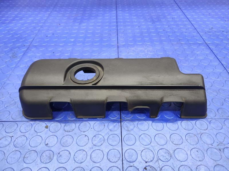 2014 Chevrolet Silverado 1500 Engine Cover