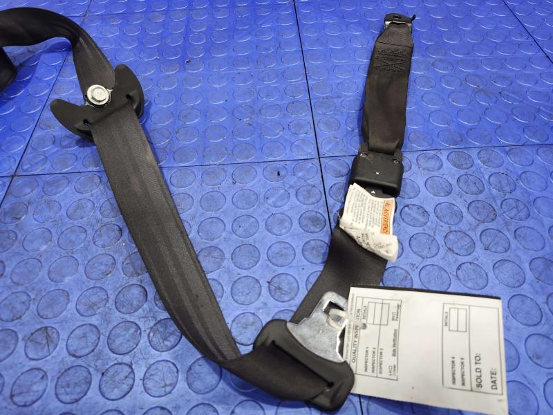 2011 Honda Pilot Rear Seat Belt
