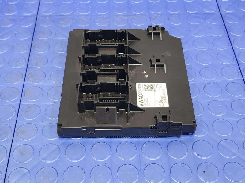 2020 Volkswagen Passat Chassis Brain Box