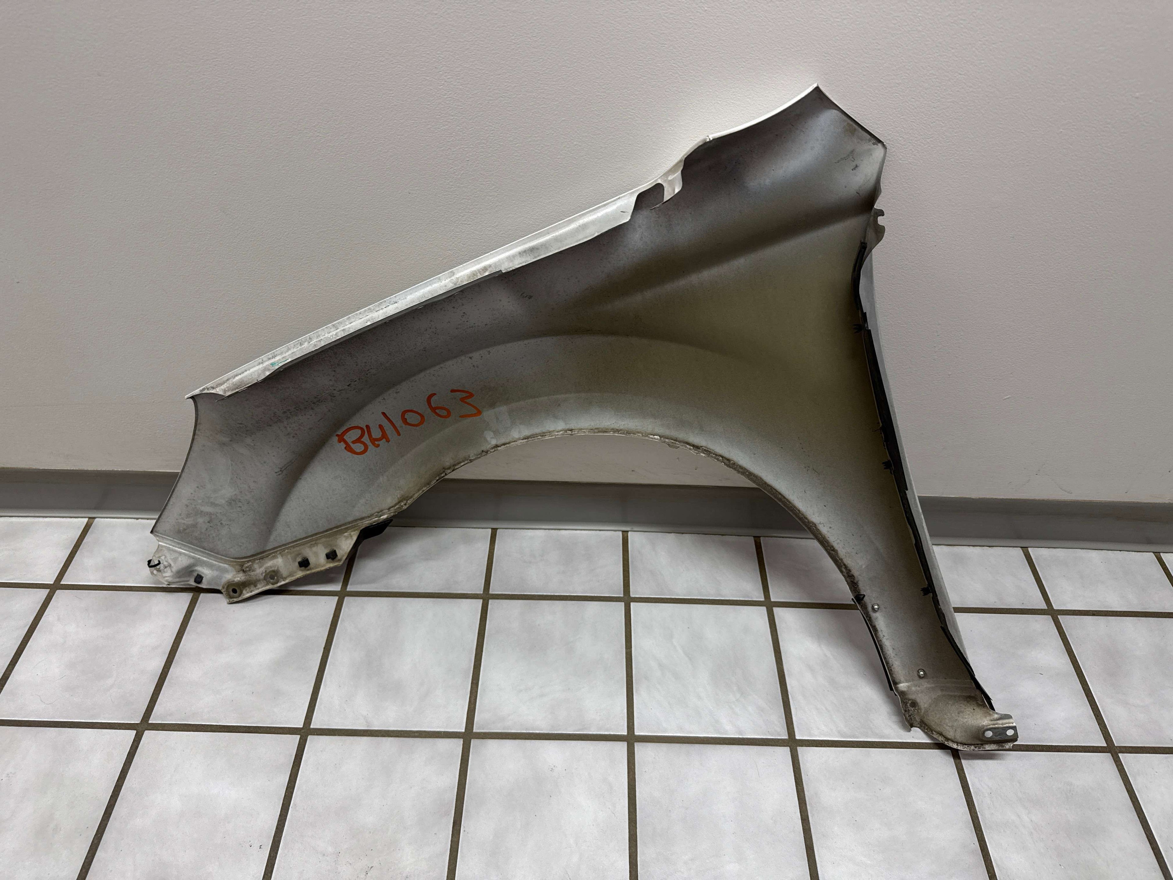 2013 Subaru Legacy Fender