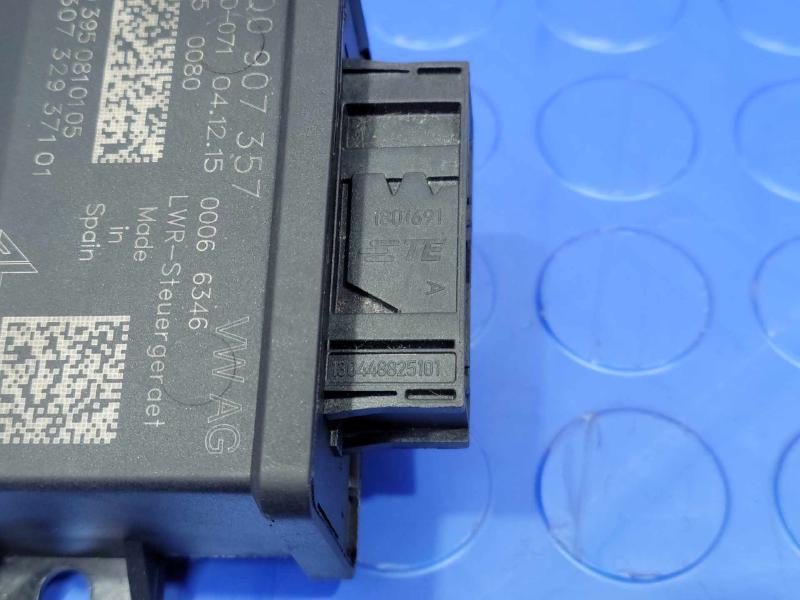 2015-2016 Audi A3 Headlight Control Module Genuine OEM Part 5Q0907357
