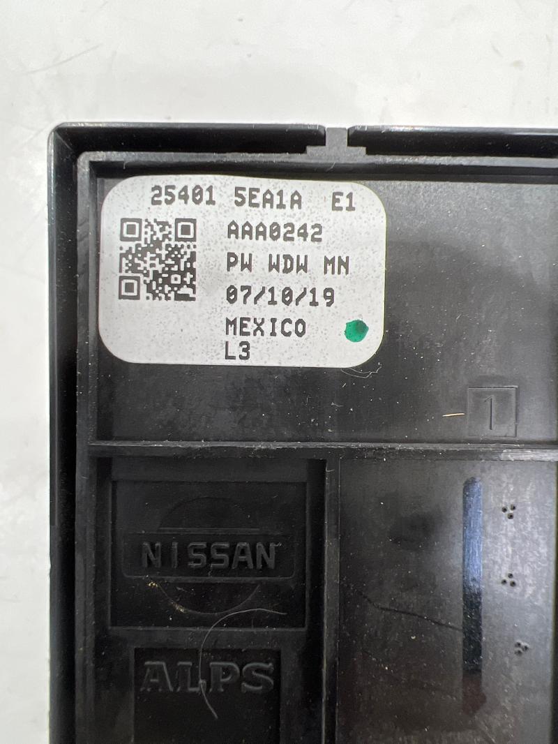 2020 Nissan Versa Door Switch Front