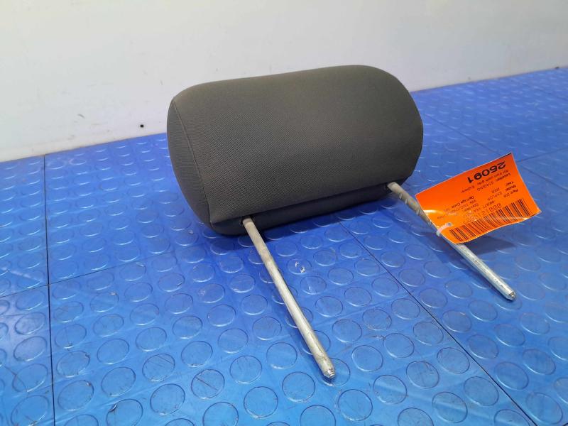 2005 Ford Explorer Headrest