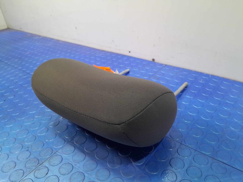 2005 Ford Explorer Headrest