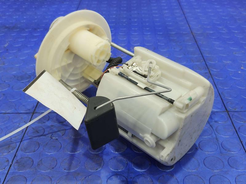 2011 Toyota Corolla Fuel Pump