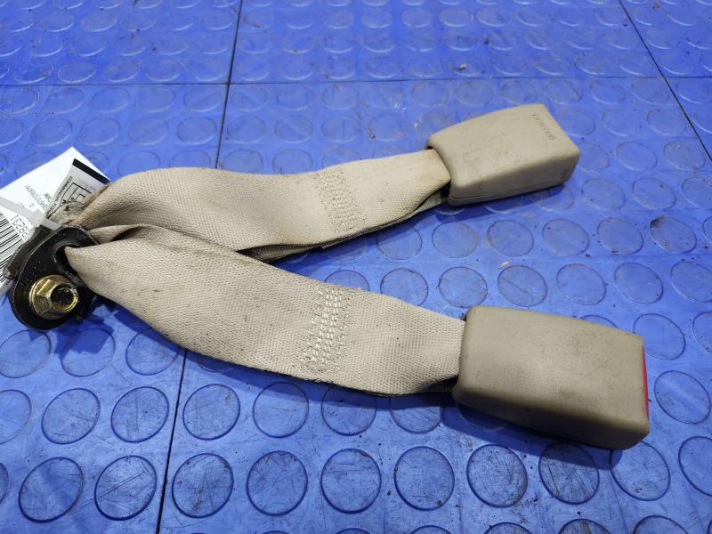 2003 Subaru Legacy Rear Seat Belt