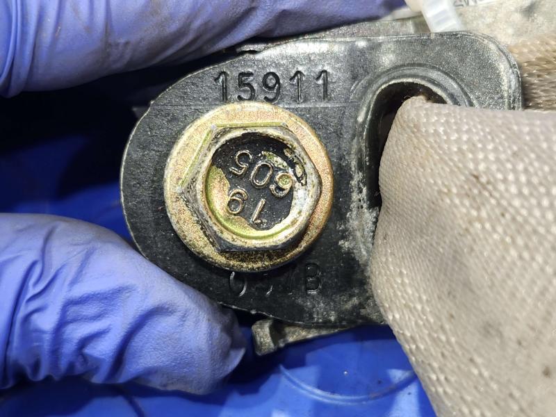 2003 Subaru Legacy Rear Seat Belt