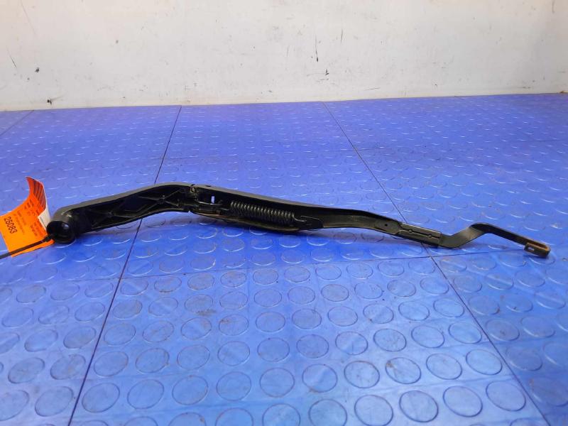 2013-2019 Cadillac ATS Windshield Wiper Arm Left Driver Side OEM 22905711