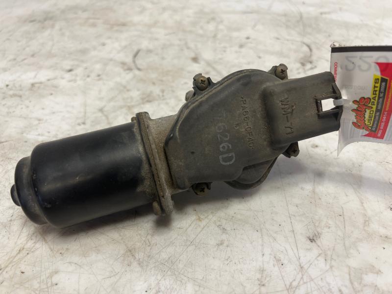 1997 - 2001 Honda CRV Windshield Wiper Motor (Front) OEM 76505S04G01