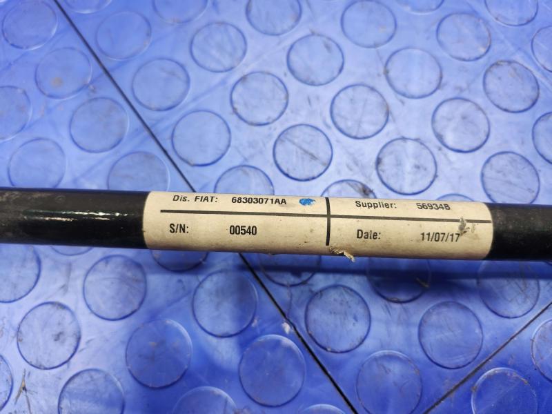 2018-2021 Jeep Compass 4x4 Rear Stabilizer Bar Swaybar Genuine OEM 68303071AA