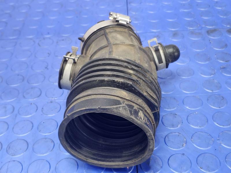 2015 Nissan Rogue Air Intake Tube/Resonator