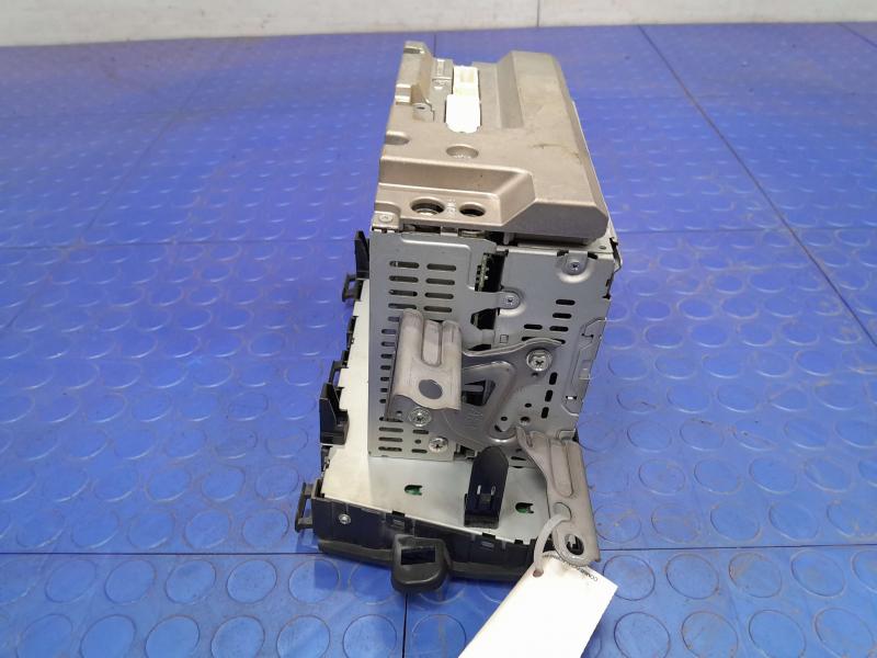 2011 Toyota Prius Audio & Visual Equip.(Radio)