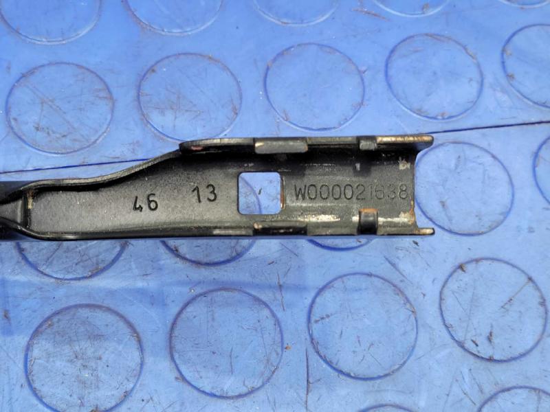 2014 Volkswagen Passat Wiper Arm