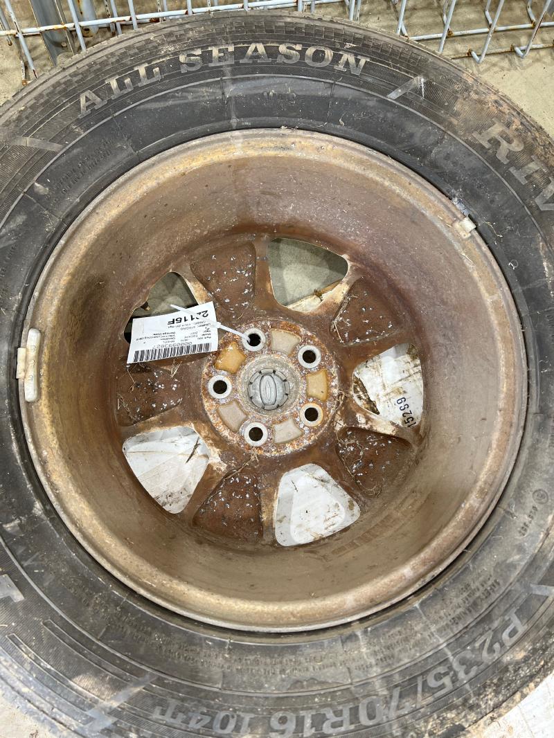 2007 Ford Escape Wheel