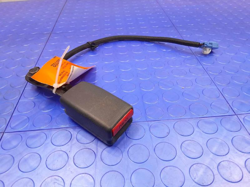 2008 Honda Fit Front Seat Belt
