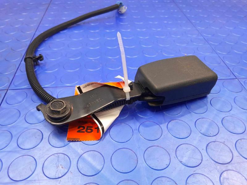 2008 Honda Fit Front Seat Belt