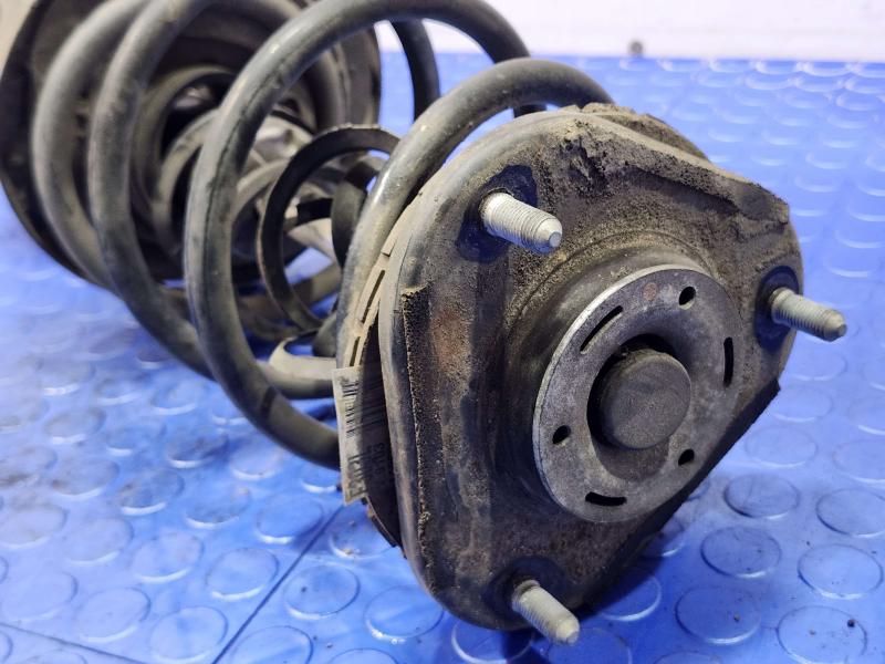 2010-2011 Toyota Prius Front Strut Assembly Left Driver Side OEM 4852080265,LH