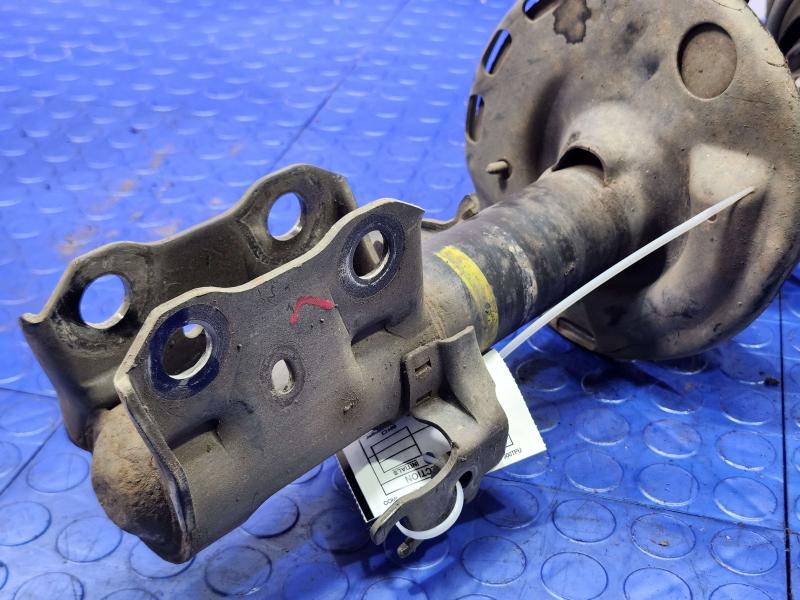 2010-2011 Toyota Prius Front Strut Assembly Left Driver Side OEM 4852080265,LH