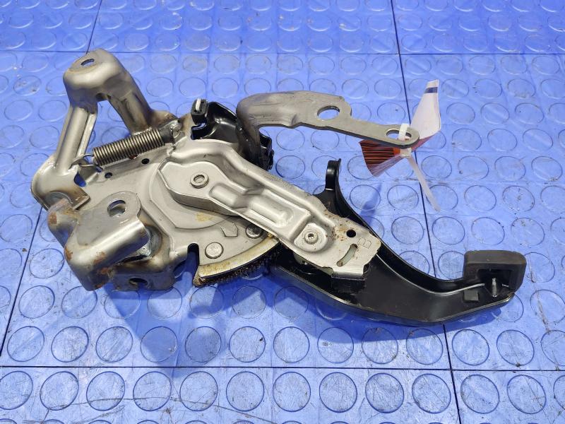 2010 Lexus RX350 RX450H Emergency Brk.