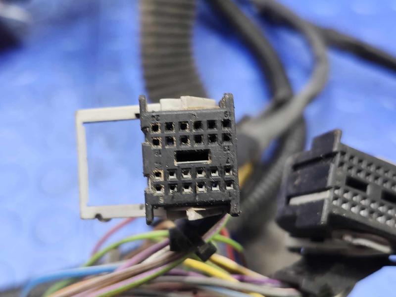 2001-2005 Mercedes C240 Engine Wiring Harness 2.6L Genuine OEM 203-540-89-13