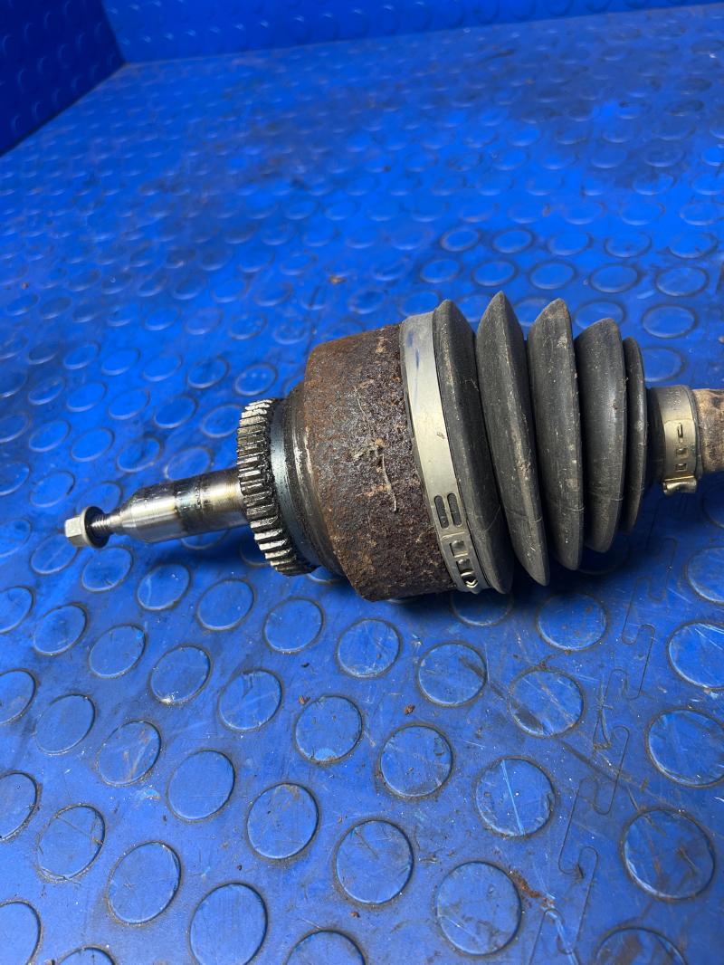 2008 Ford Expedition Axle Shaft