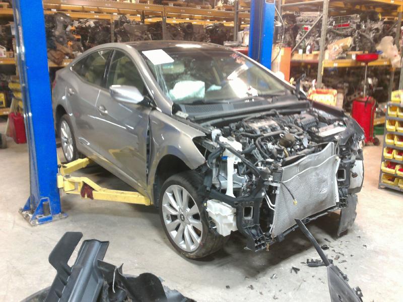 2013 Hyundai Azera Transmission Assy.