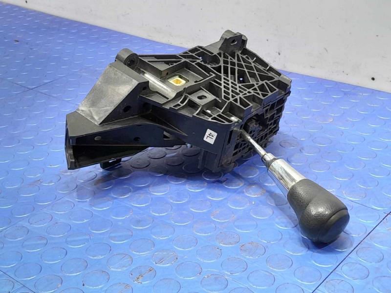 2014 Toyota RAV4 Floor Shifter