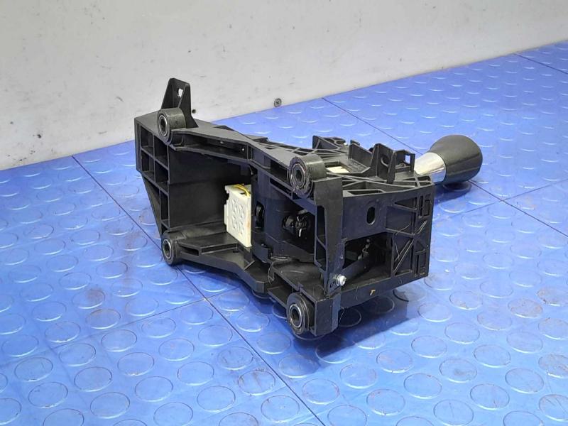 2014 Toyota RAV4 Floor Shifter