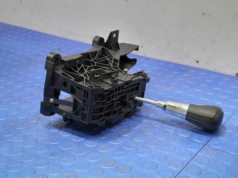 2014 Toyota RAV4 Floor Shifter