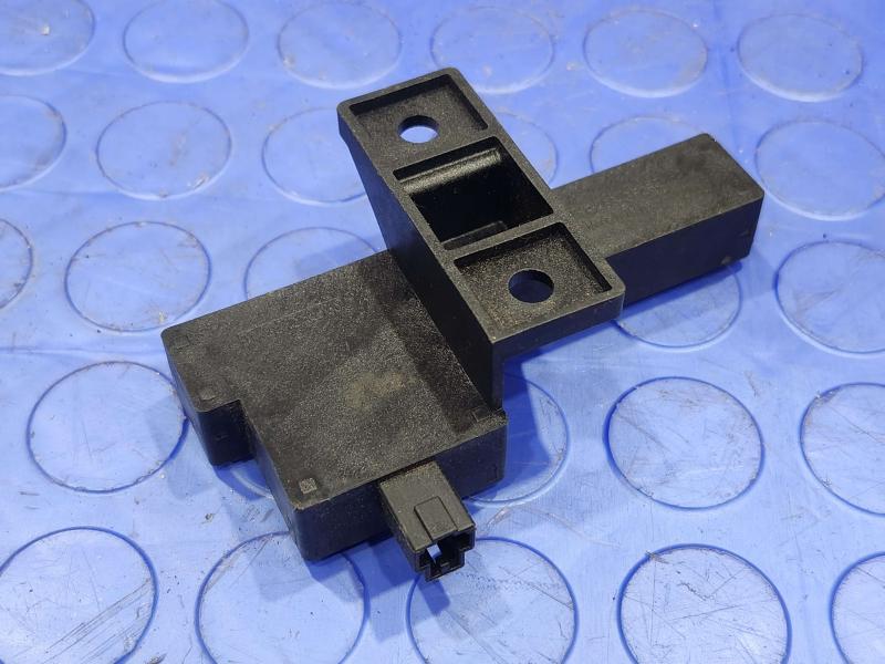2012-2018 Audi A7 Keyless Entry Antenna Genuine OEM Part 8K0907247