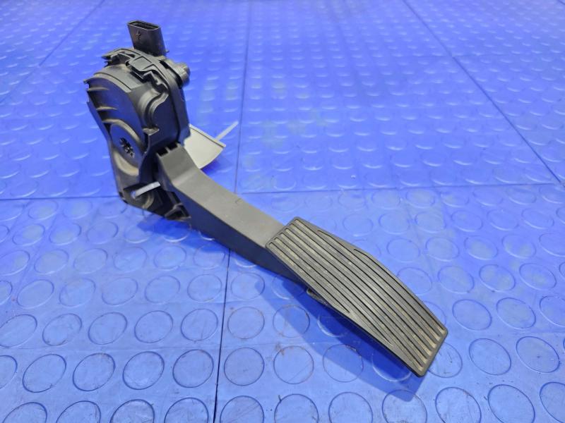 2018 Chevrolet Equinox Pedal Assembly