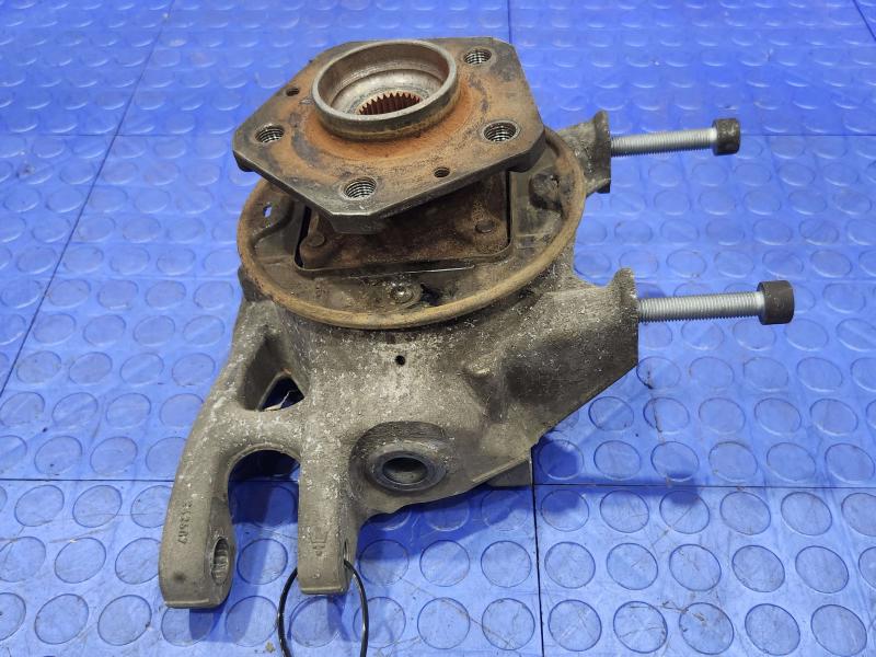 2011 Maserati Quattroporte Rear Knuckle/Stub Axle