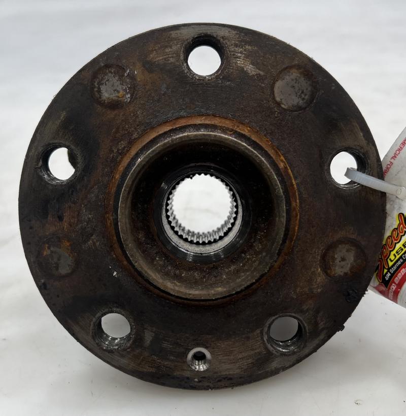 2012 Volkswagen Passat Hub
