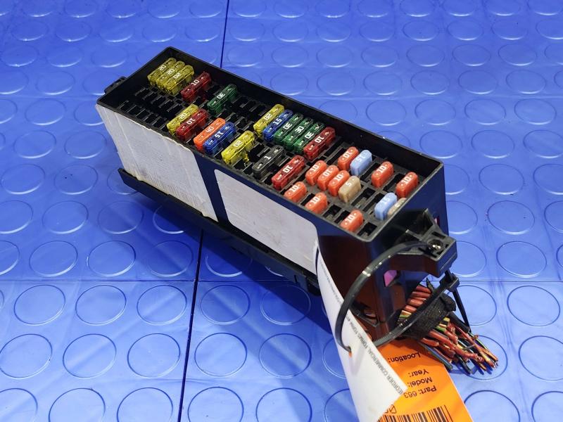 2016 Volkswagen Jetta Cabin Fuse Box