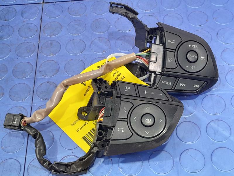 2020 Toyota Corolla Combination Switch
